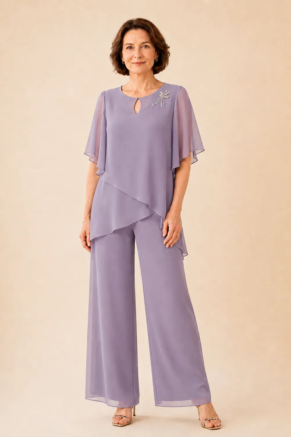 Hosenanzug mit Chiffon-Overlay und dekorativem Schlüssel-Ausschnitt