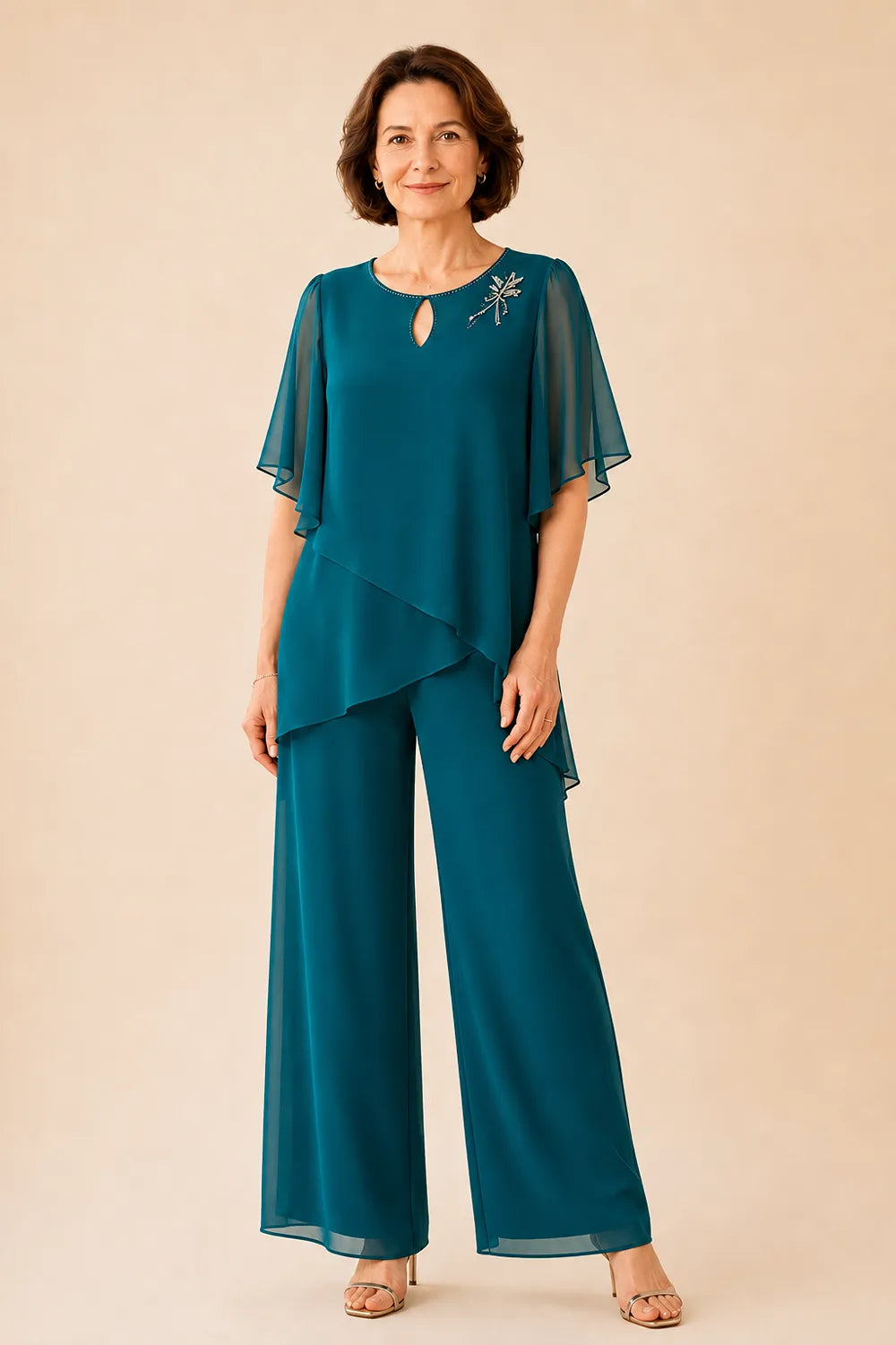 Hosenanzug mit Chiffon-Overlay und dekorativem Schlüssel-Ausschnitt