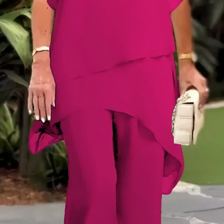 Elegantes Asymmetrisches Ensemble aus Zwei Teilen