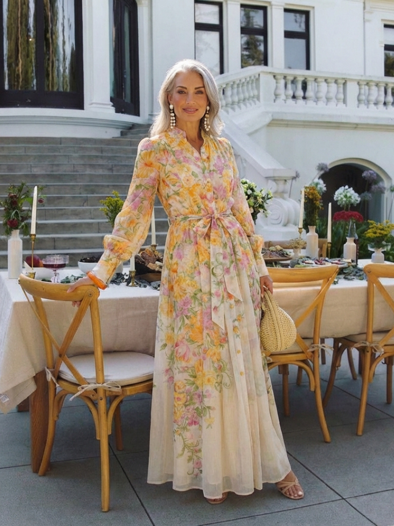 Cressida – Transparentes Maxikleid mit Blumendruck und langen Ärmeln