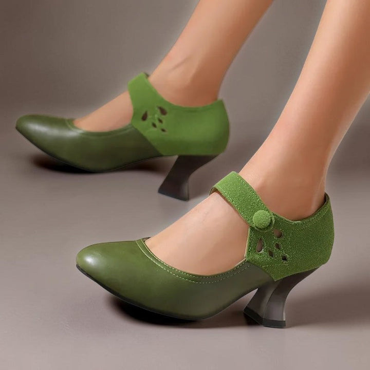 Wildleder Pumps mit Knöchelriemen Camille