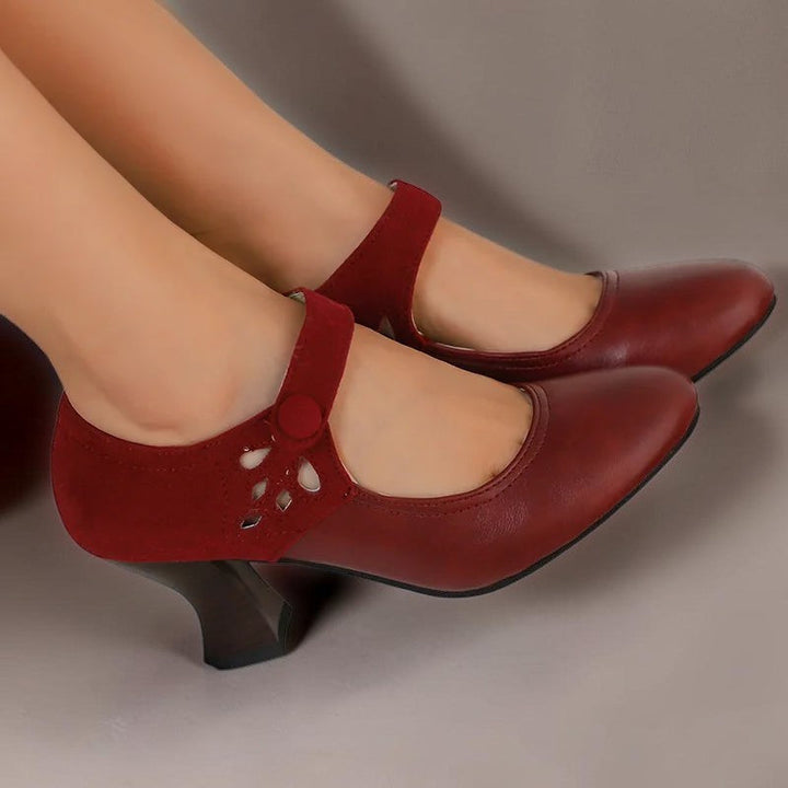 Pumps mit Knöchelriemen Aveline
