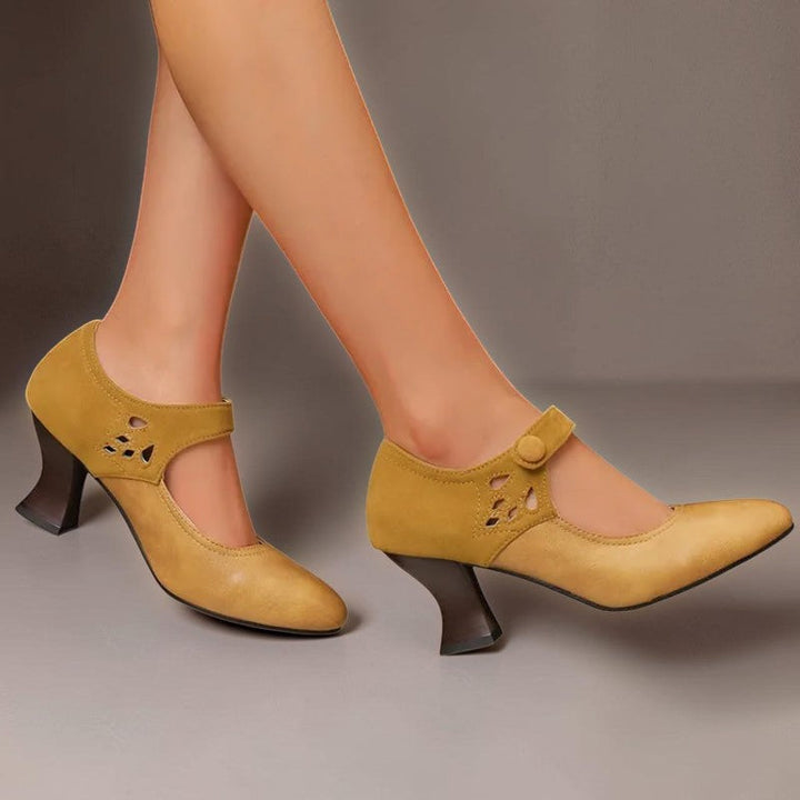 Wildleder Pumps mit Knöchelriemen Camille